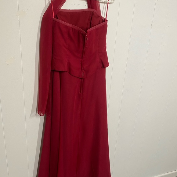 Cranberry Prom/Bridesmaid Dress - Picture 5 of 8